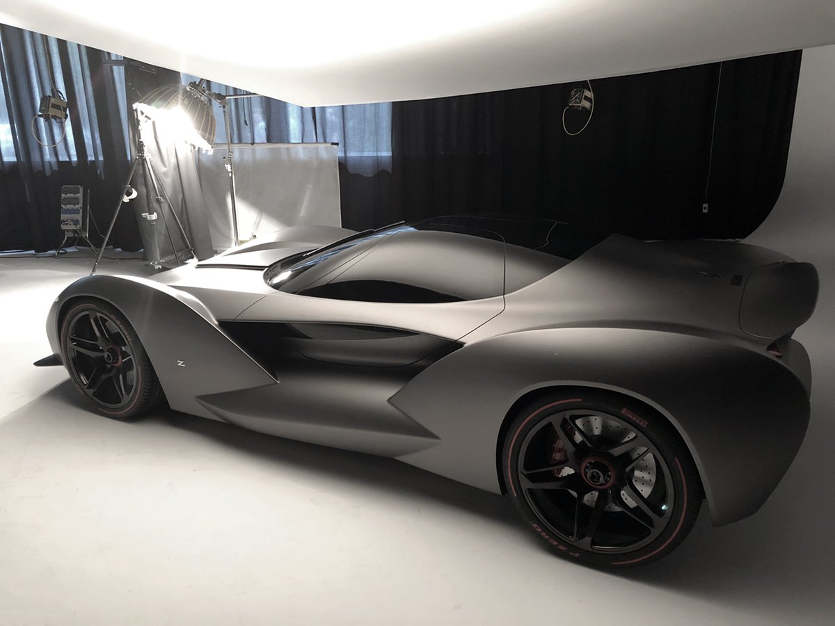 Italiensk bildesign för Leica 6 Zagatos senaste bil, en designstudie som visades upp på bilmässan i Geneve i år: Iso Rivolta VGT Zagato. Foto: Lasse Svendsen
