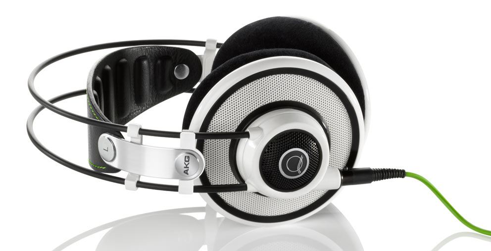 AKG Q701