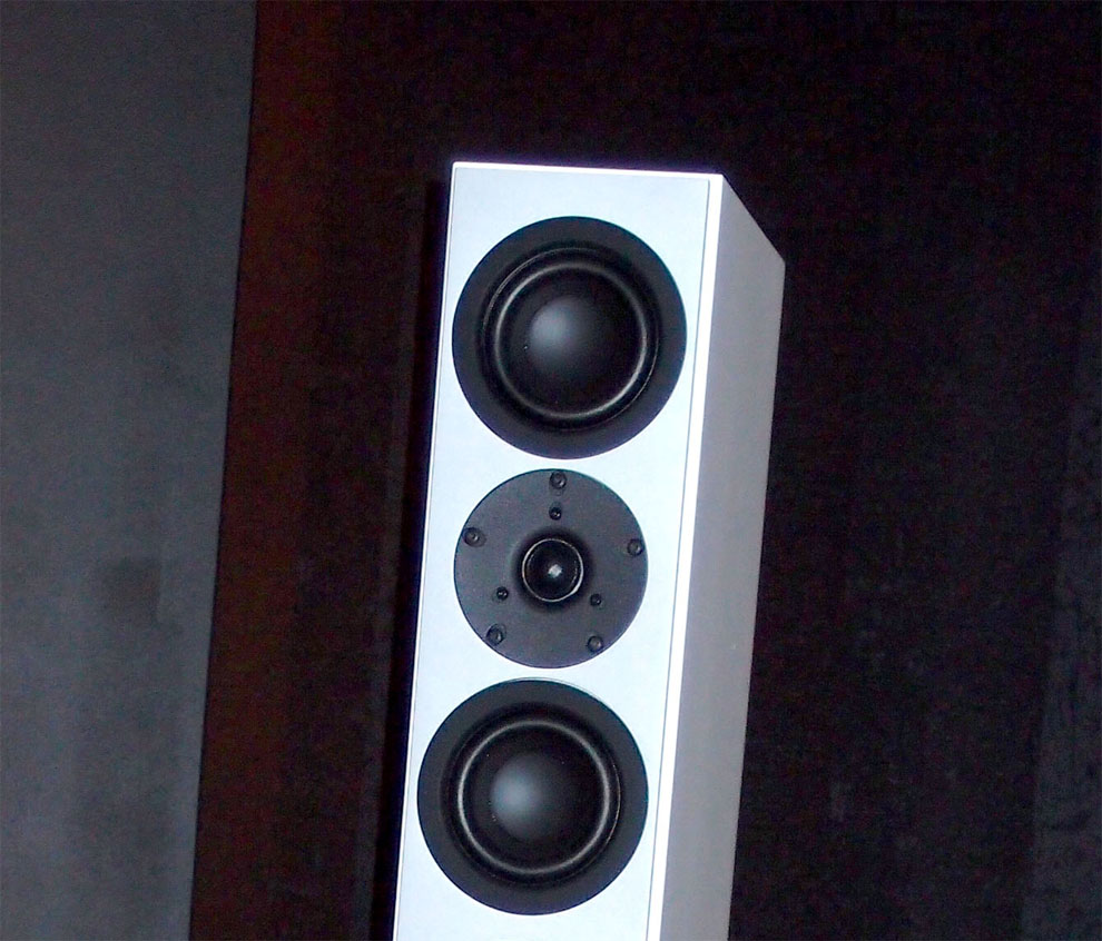 System Audio fornyer Mantra-serien