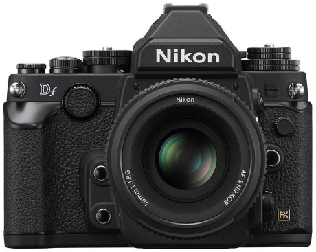 Nikon-Df-black-front