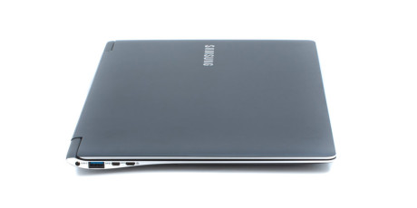 Samsung_Ativ_Book_9_Plus-5