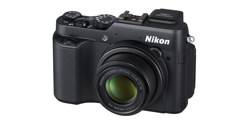 Nikon Coolpix P7800