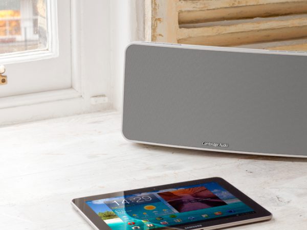 Høyttalere Tester | Lyd & Bilde Beats Pill XL Trådløs høyttaler Komplett.no
