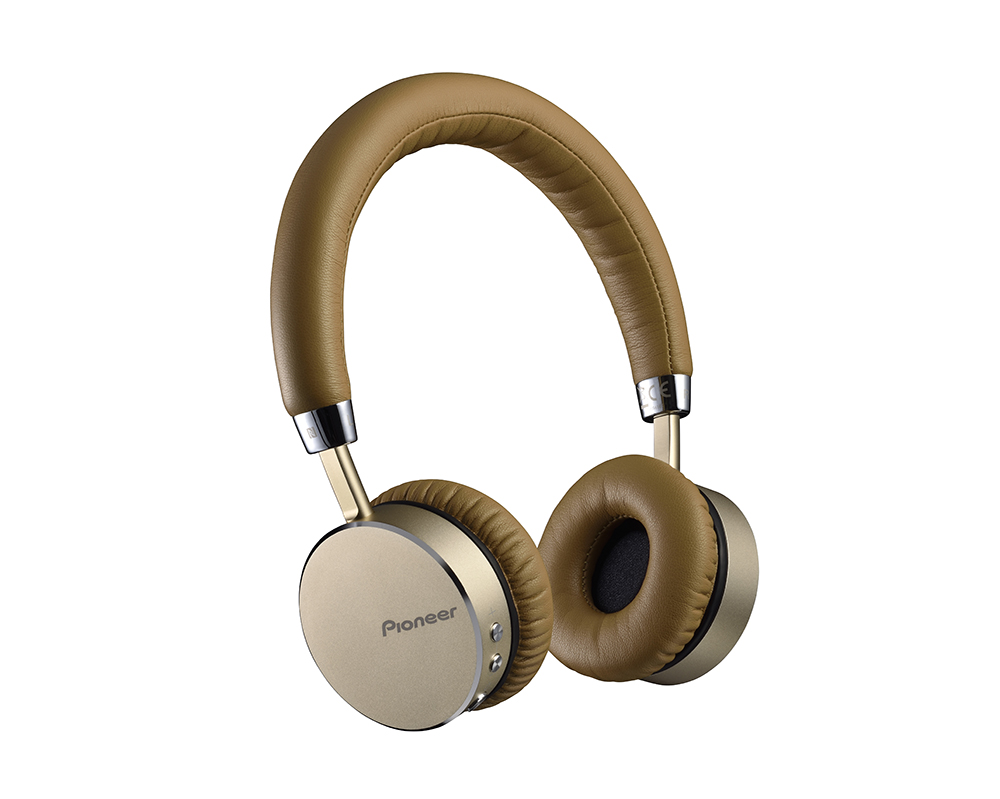 Pioneer kutter kablene