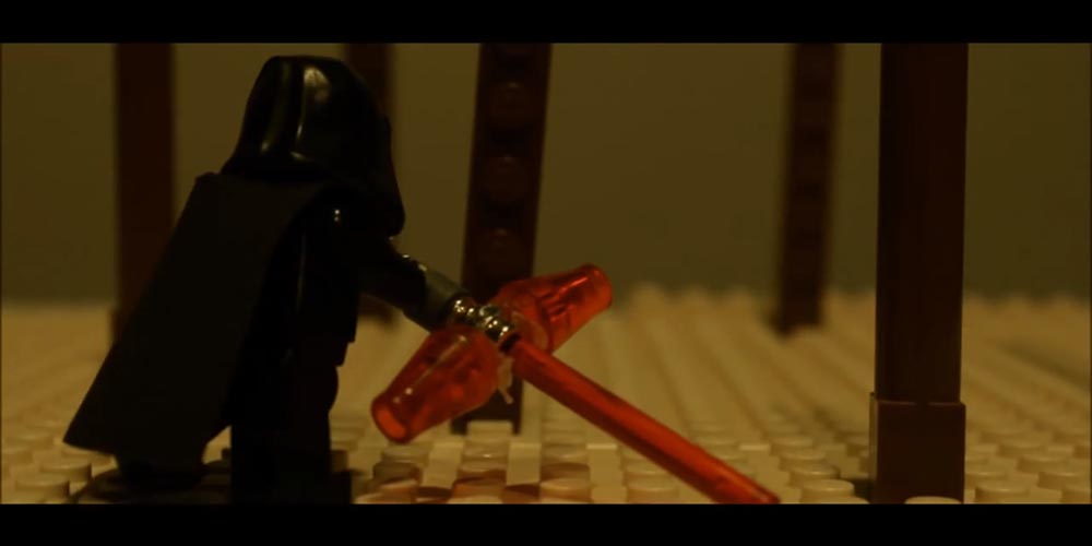 Se Star Wars-traileren i LEGO!