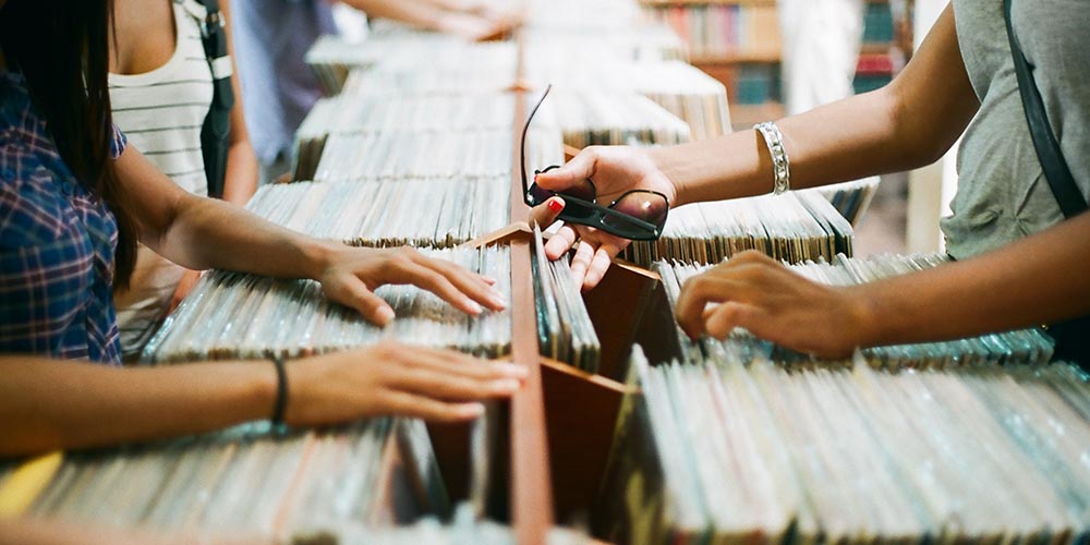 Storbritannia lanserer salgsliste for vinylplater