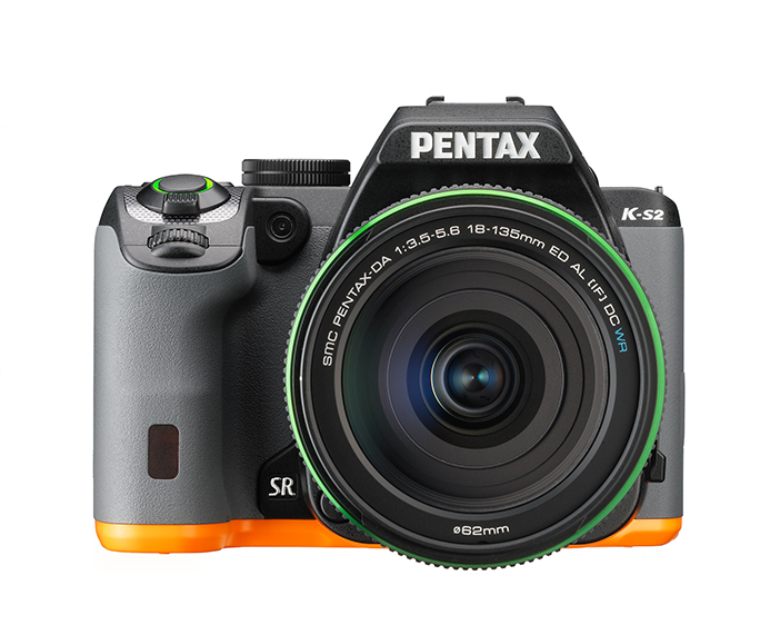 Pentax utfordrer Canon og Nikon
