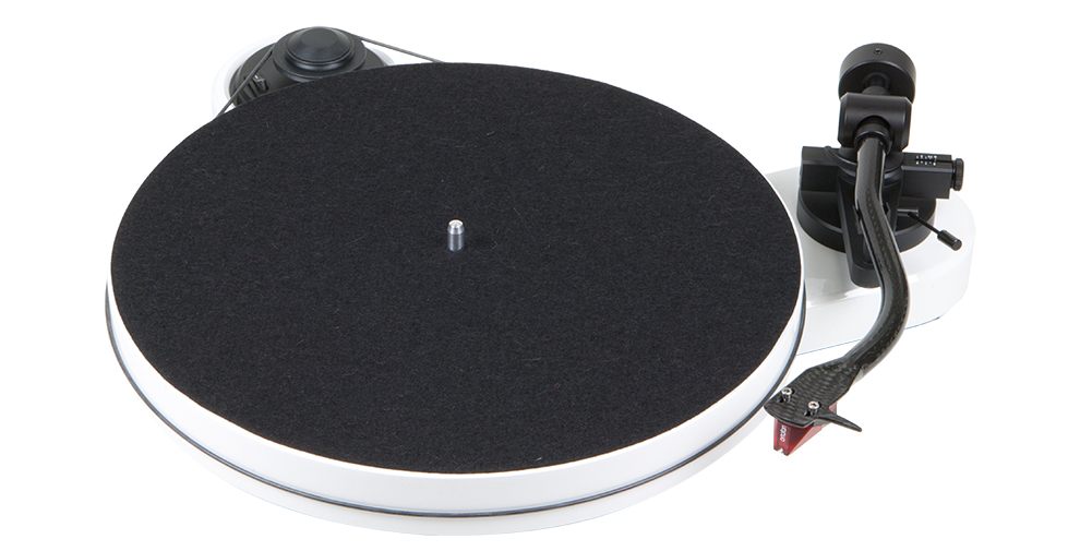 Pro-Ject RPM1 Carbon