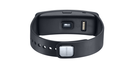 Samsung-Gear-Fit_black_5