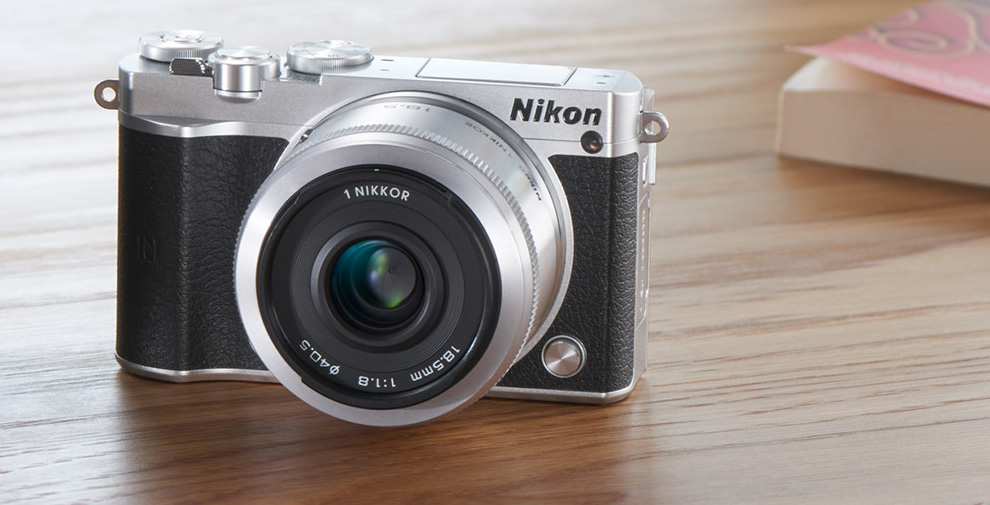 Nikon 1 J5