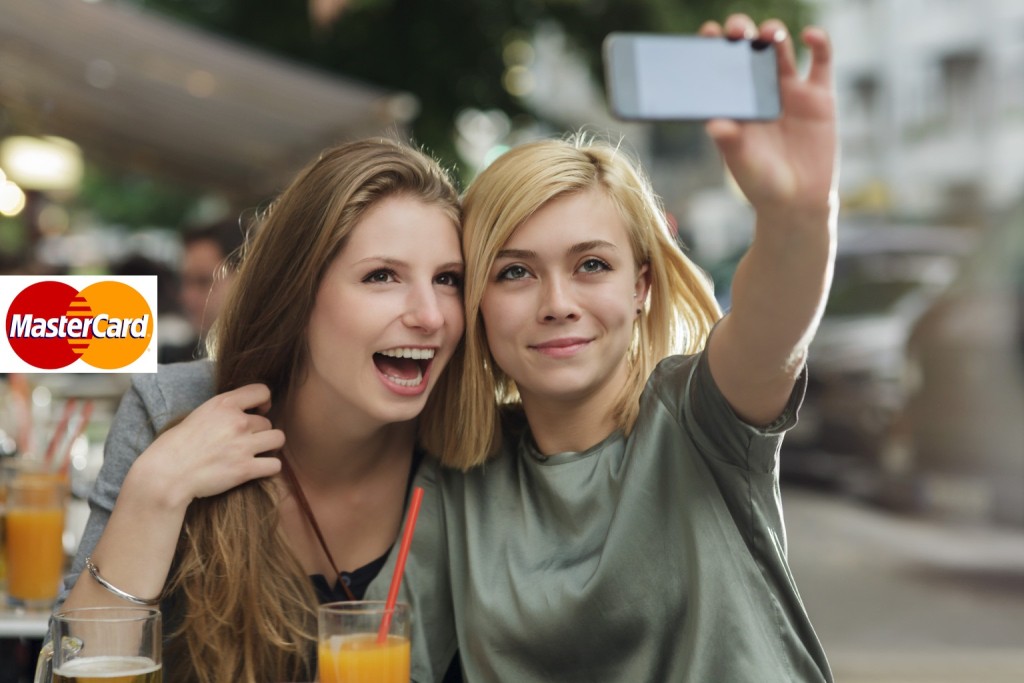 Betal regningen med “selfie”