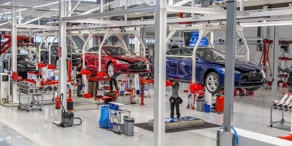 Tesla åpner bilfabrikk i Europa