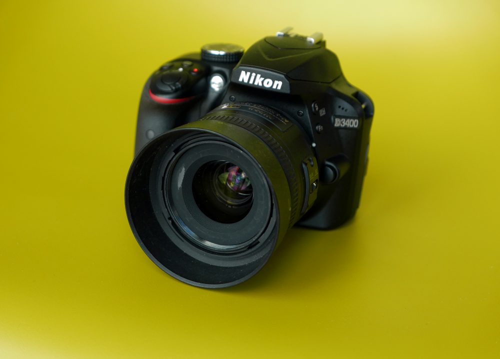 Nikon D3400 4