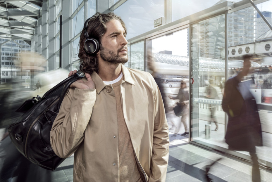 AKG N60 NC Wireless 17