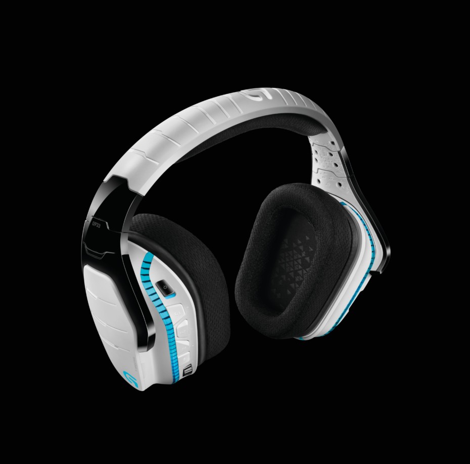 TEST Logitech G933 Artemis Spectrum
