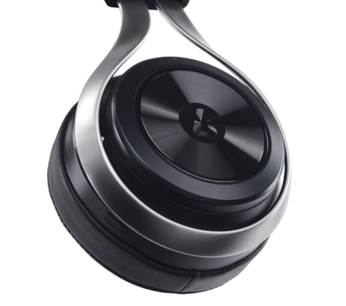 TEST: LucidSound LS30 – Godt begynner-headset
