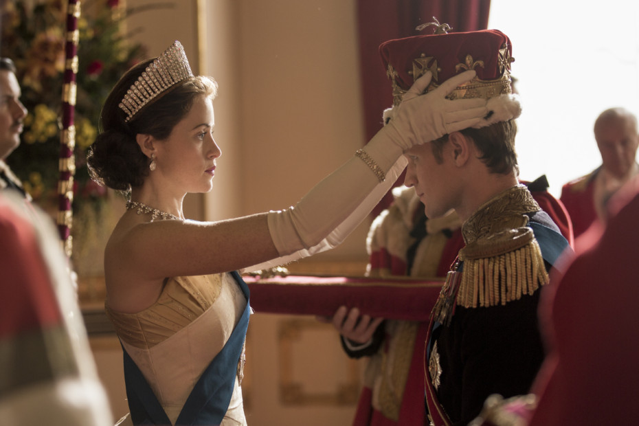 Netflix pauser innspillingen av The Crown