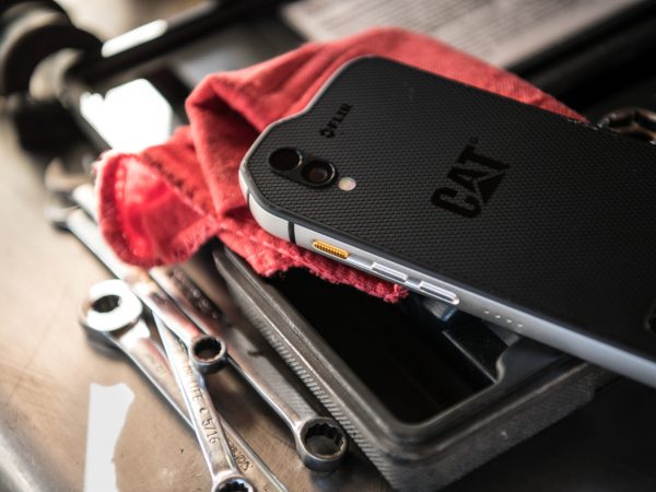 CAT S61
