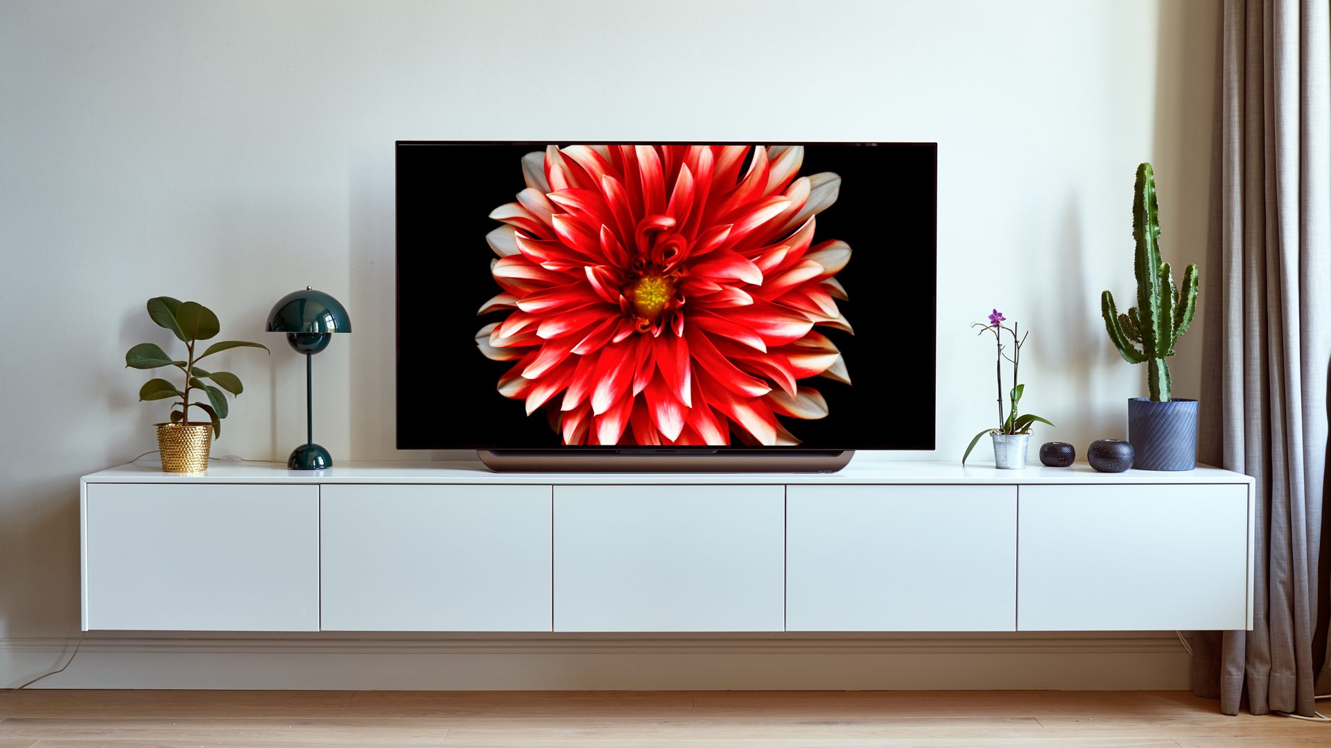 LG OLED65C8