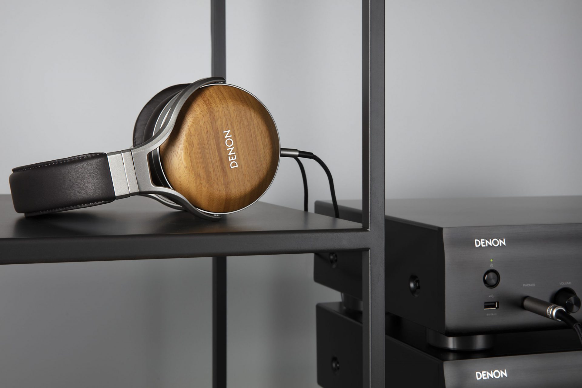 Denon AH-D9200