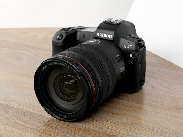 Canon EOS R
