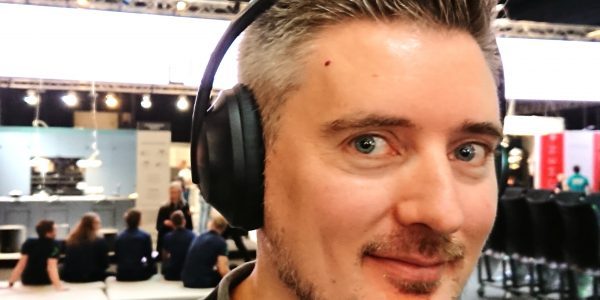 Første lytt på: Bose Noise Cancelling Headphones 700