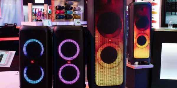 JBL skrur opp volumet med PartyBox 1000