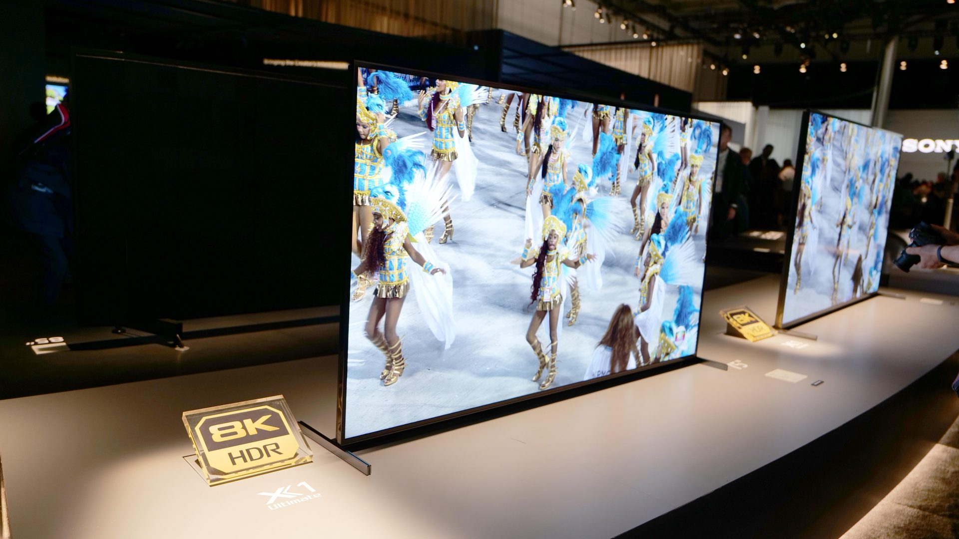 8K LED og 4K OLED fra Sony – Lyd & Bilde