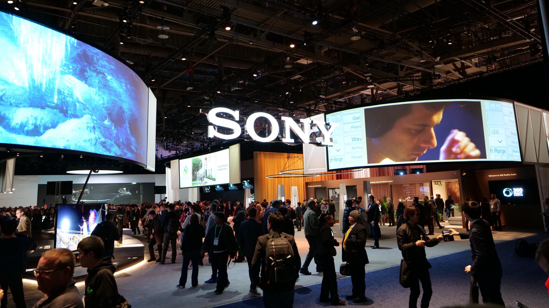 8K LED og 4K OLED fra Sony