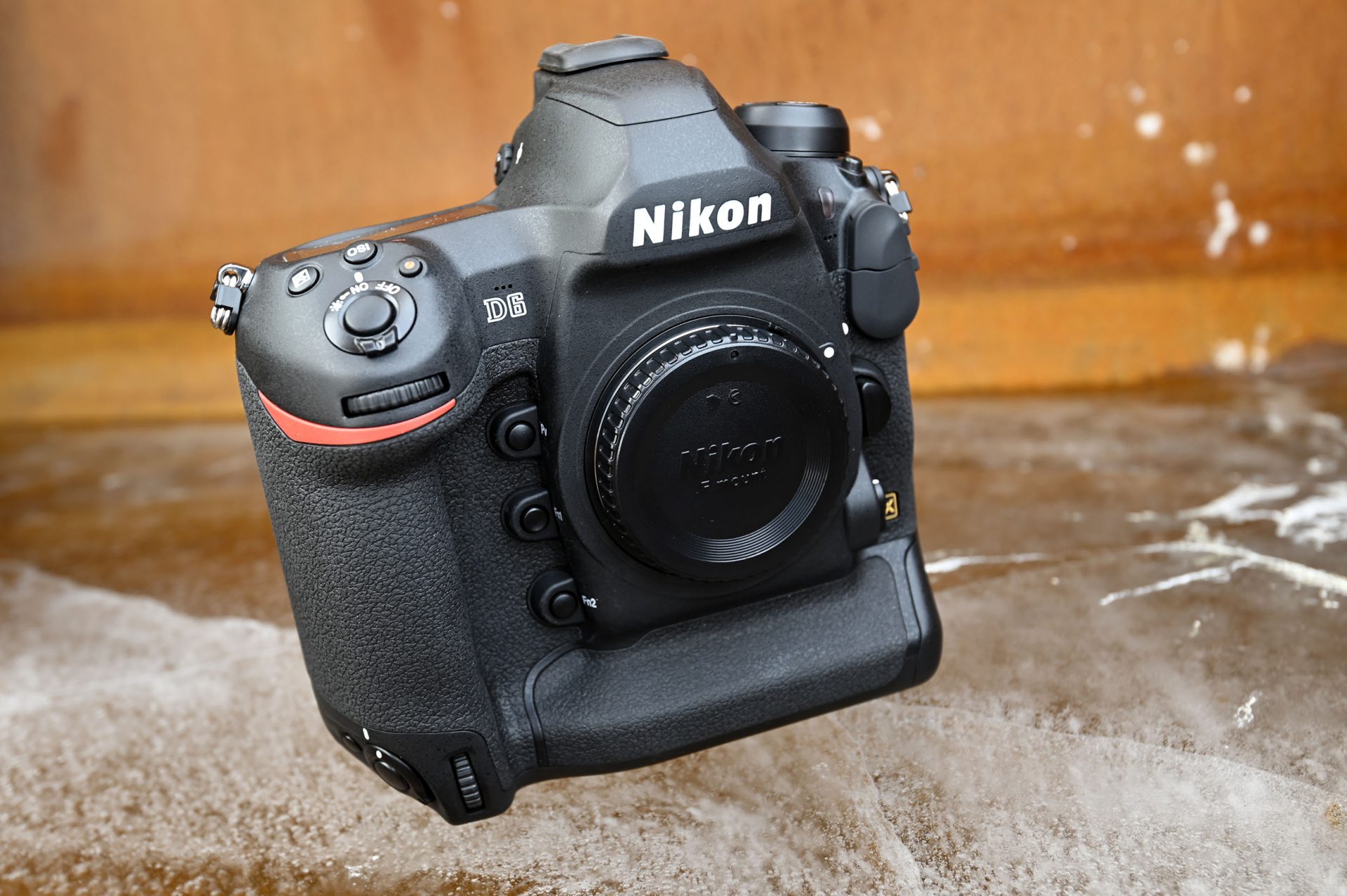 Nye Nikon D6, Canon, Sony, eller beholde D5-en?