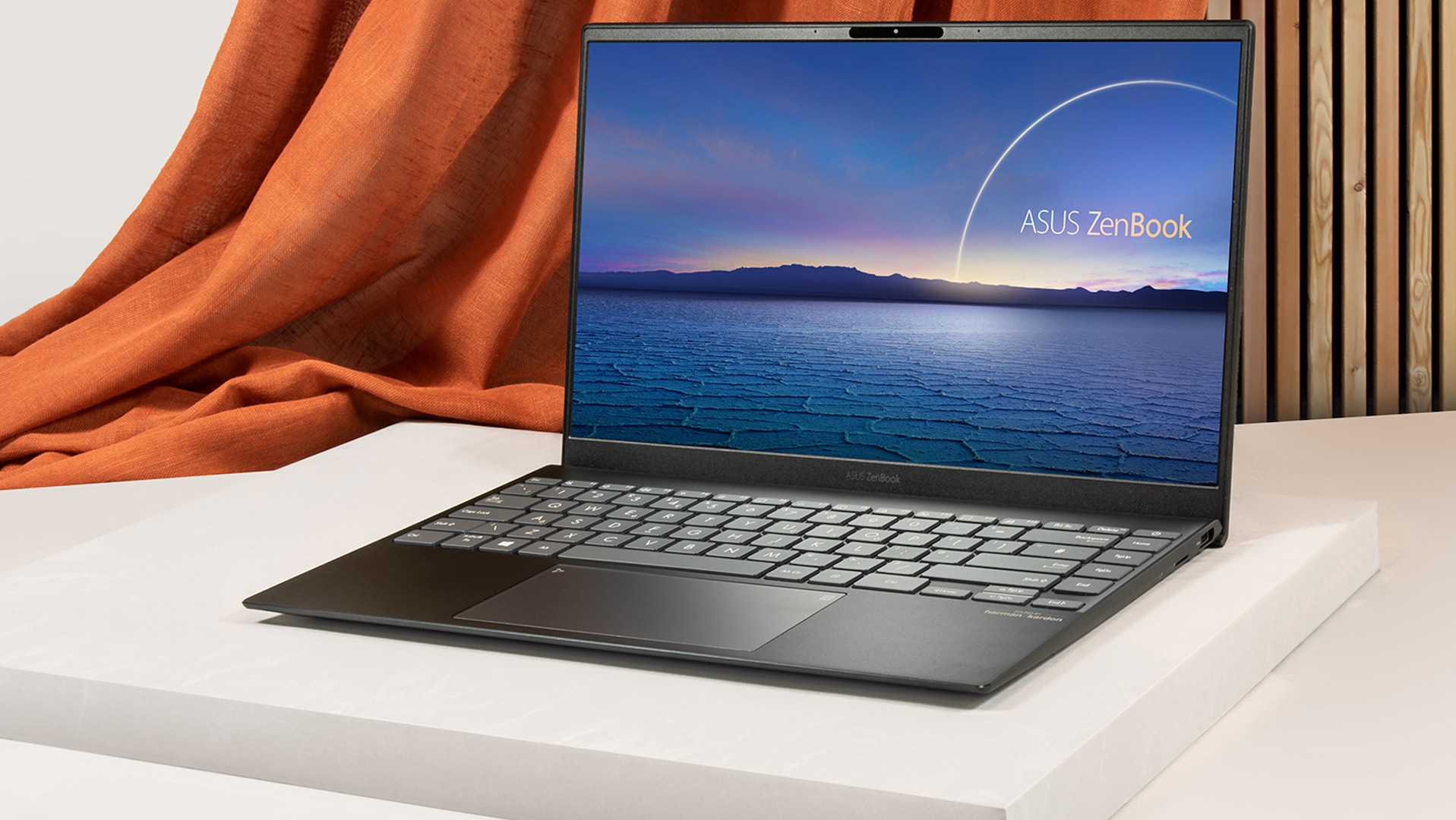 Asus lanserer ny Zenbook 14