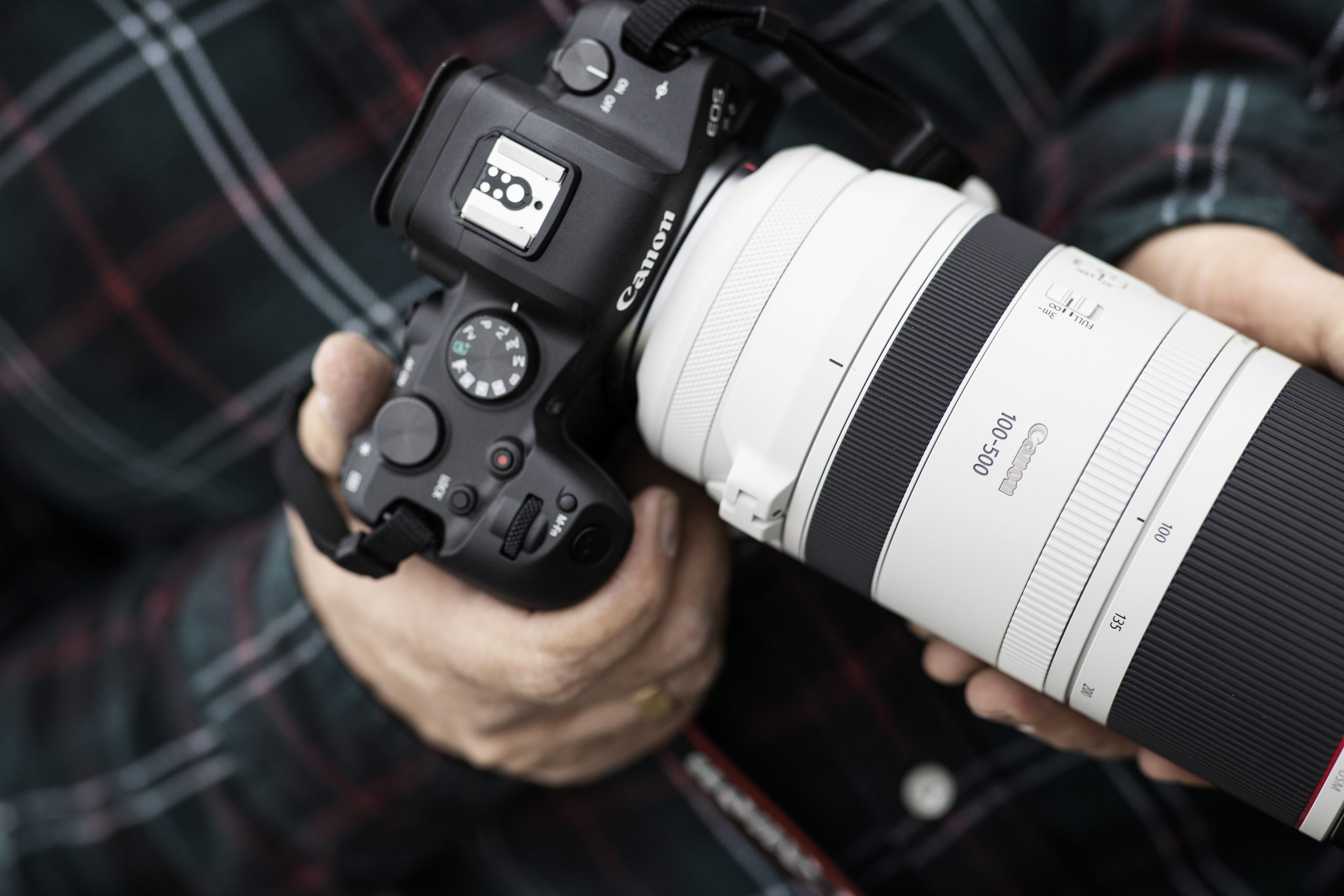 20 Mp, 20 bps, 4K50 og innebygget stabilisator 1 20 Mp, 20 bps, 4K50 og innebygget stabilisator 1