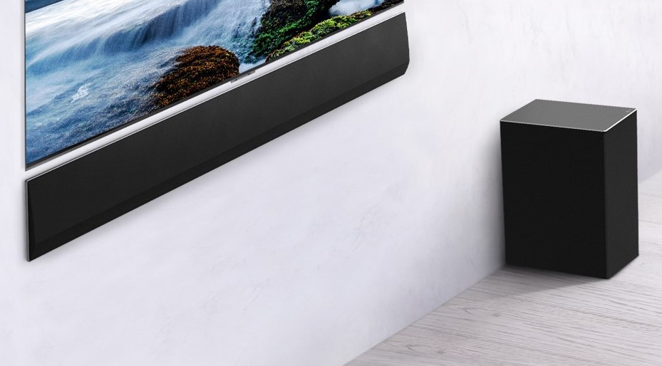 GX Soundbar: Paddeflat lydplanke fra LG 3 LG GX Soundbar kommer også med trådløs subwoofer: Bakhøyttalere er derimot ekstrautstyr. (Foto: LG)