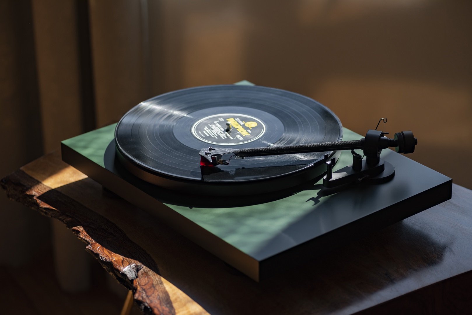 Pro-Ject Debut Carbon blir enda bedre