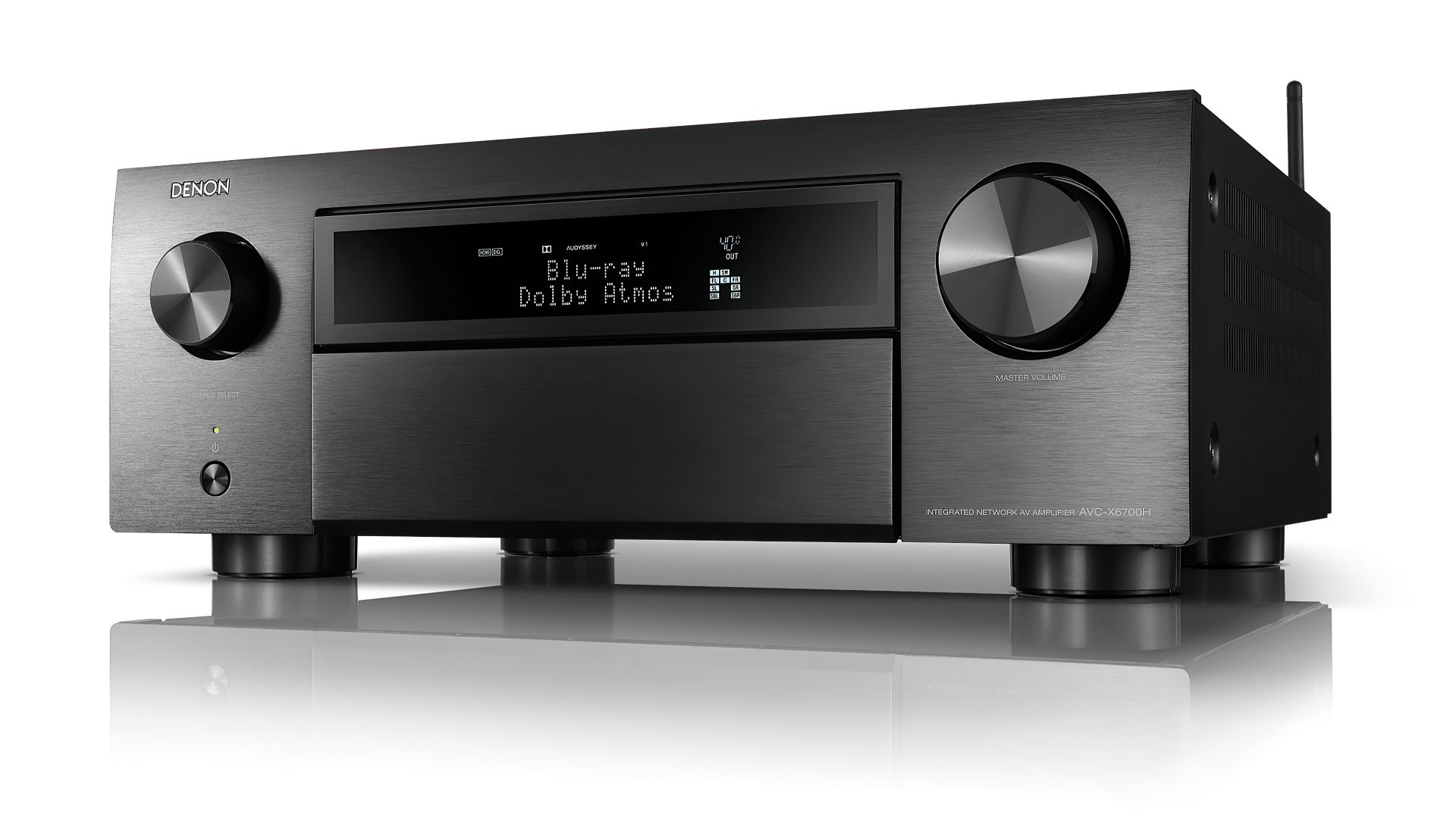 Denon AVC-X6700H er en kapabel hjemmekinoforsterker. Foto: Denon