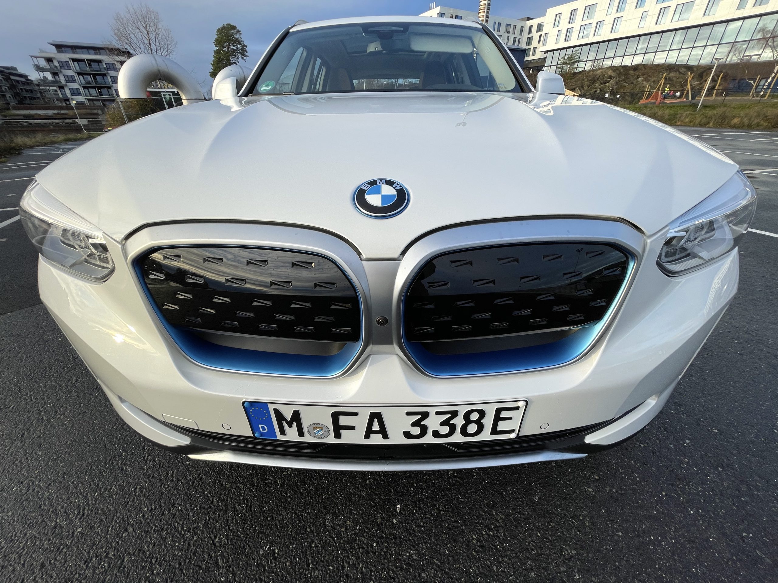 BMW iX3 2 BMW iX3 2