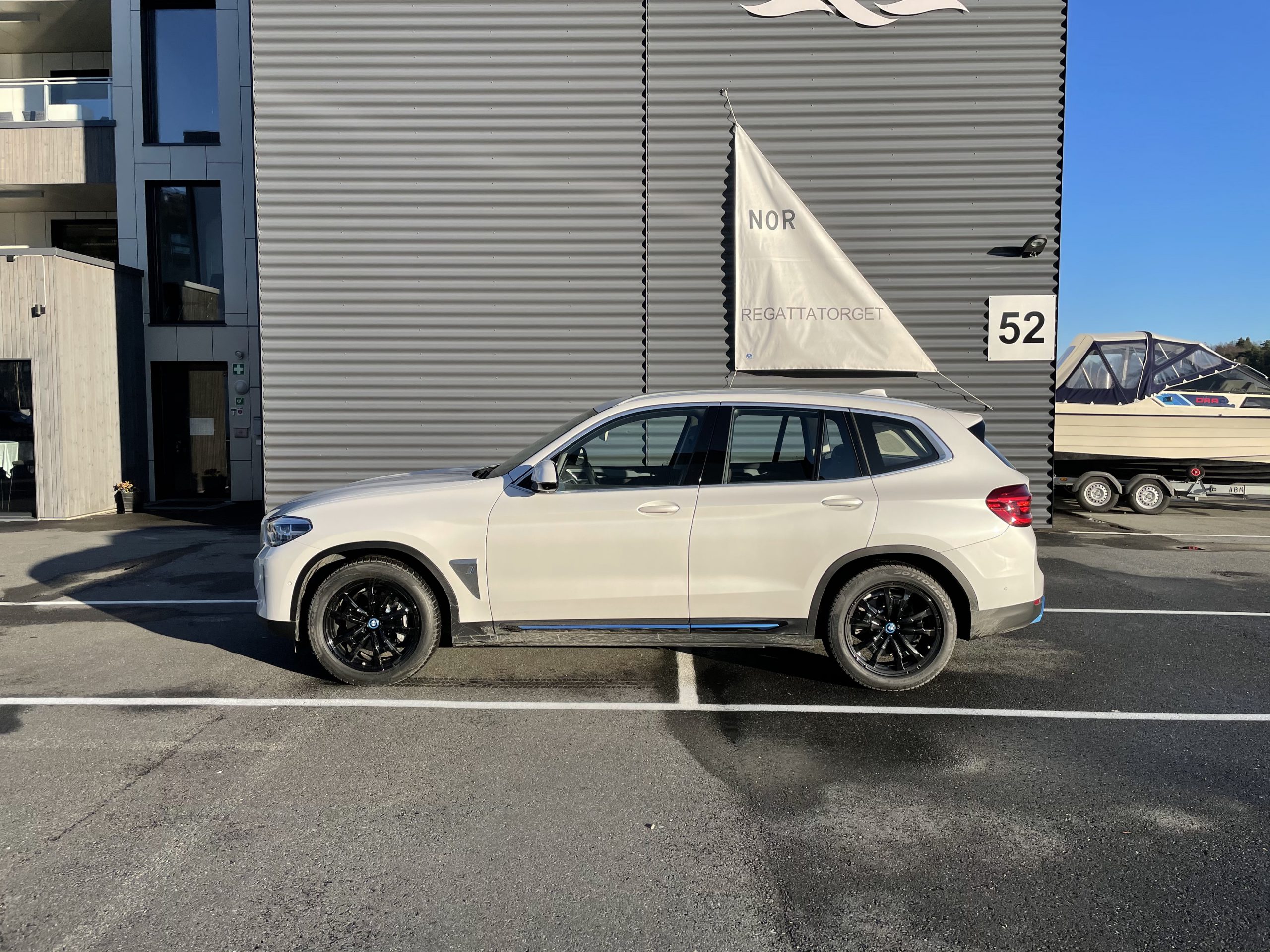 BMW iX3 3 BMW iX3 3