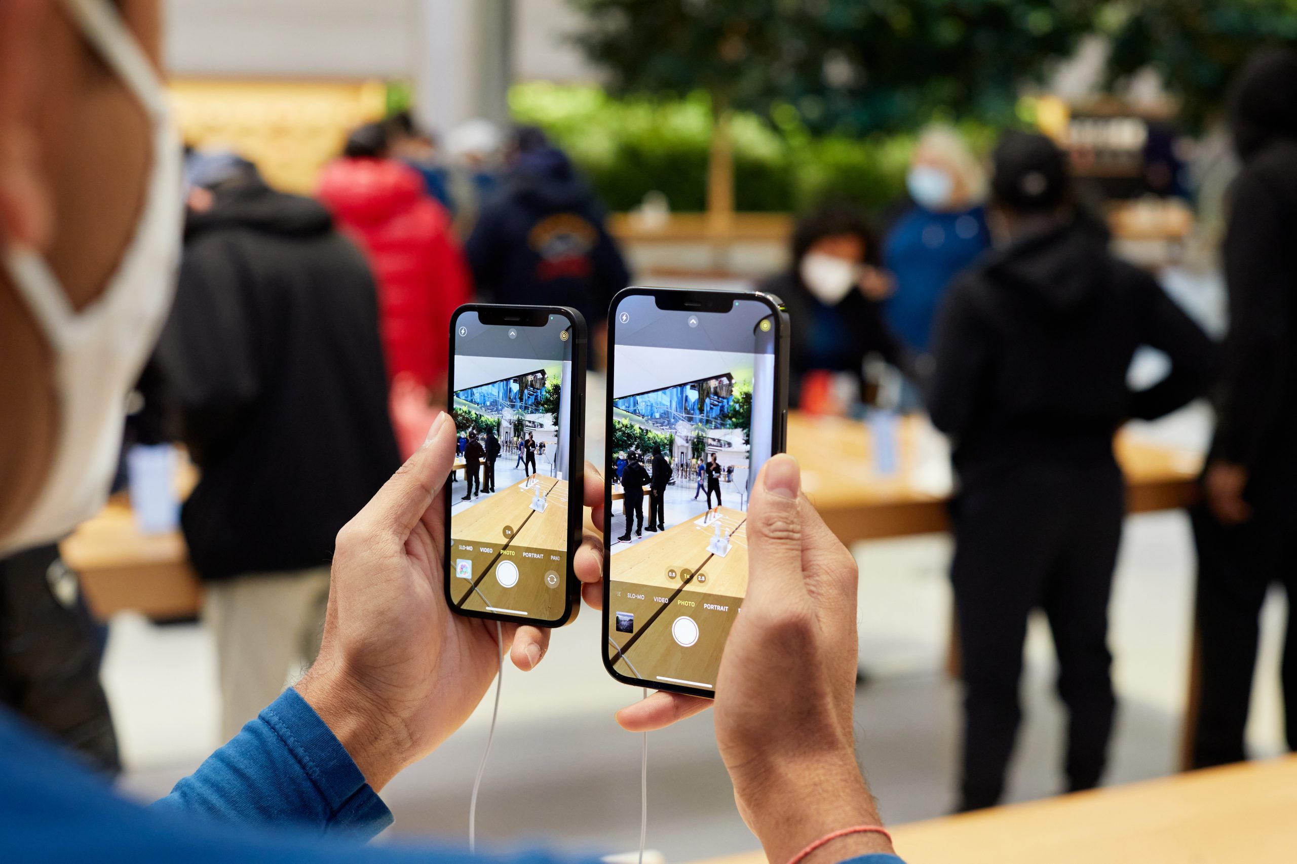 Apple iPhone 12 Pro Max 2 Apple iPhone 12 Pro Max 2