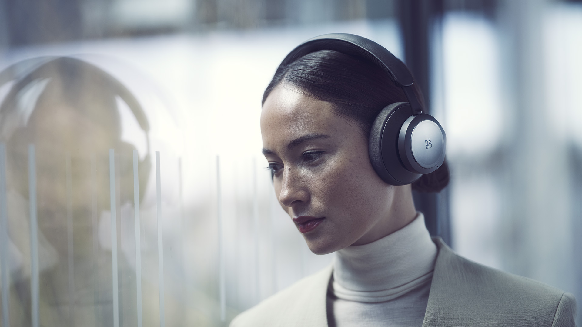 Bang & Olufsen Beoplay Portal