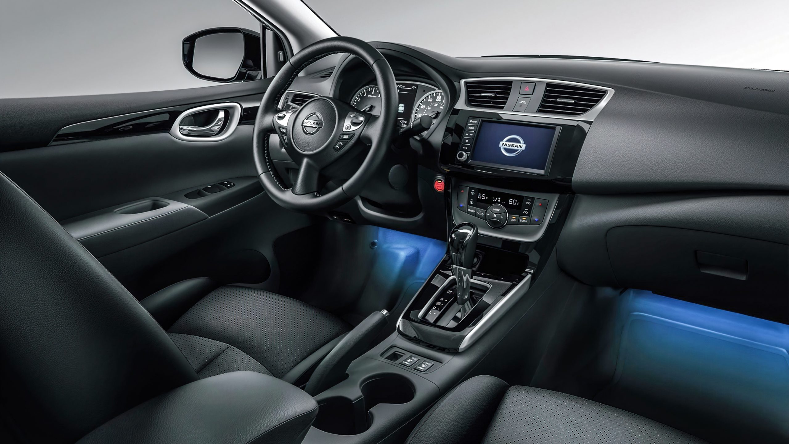 Nissan Leaf 2021 interior