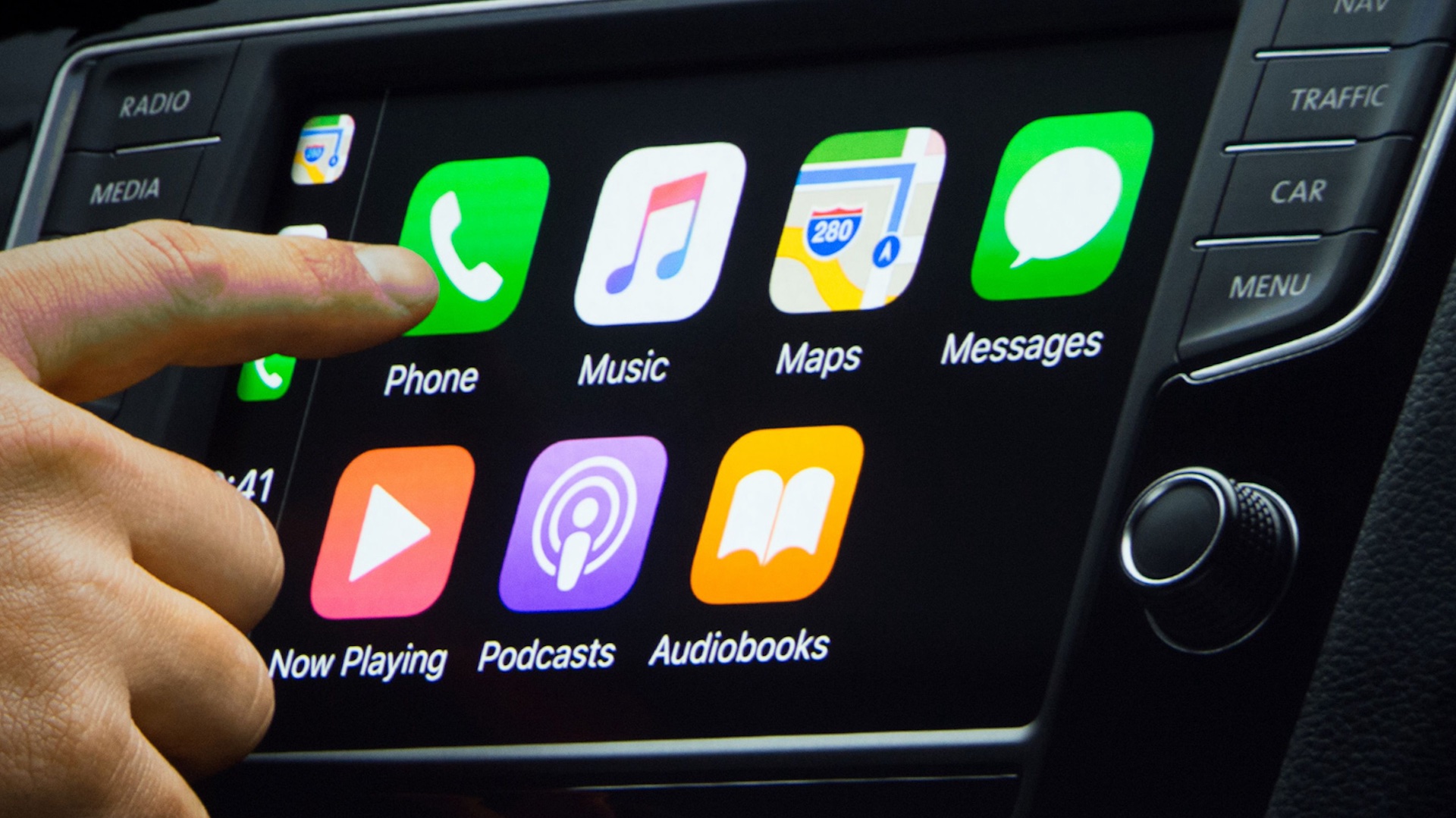 Snart får Apple CarPlay flere funksjoner