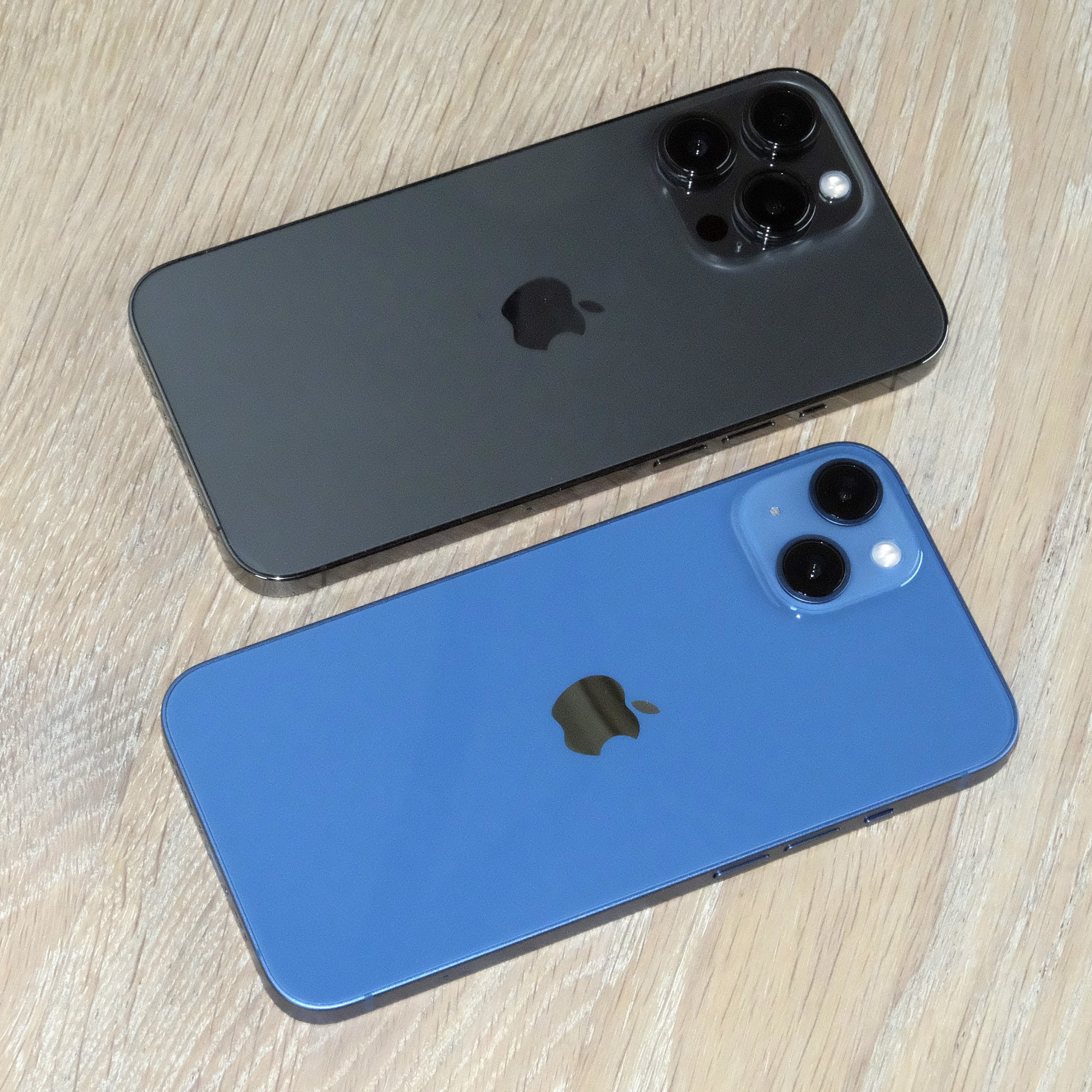 TEST: iPhone 13 -Det beste iPhone-valget