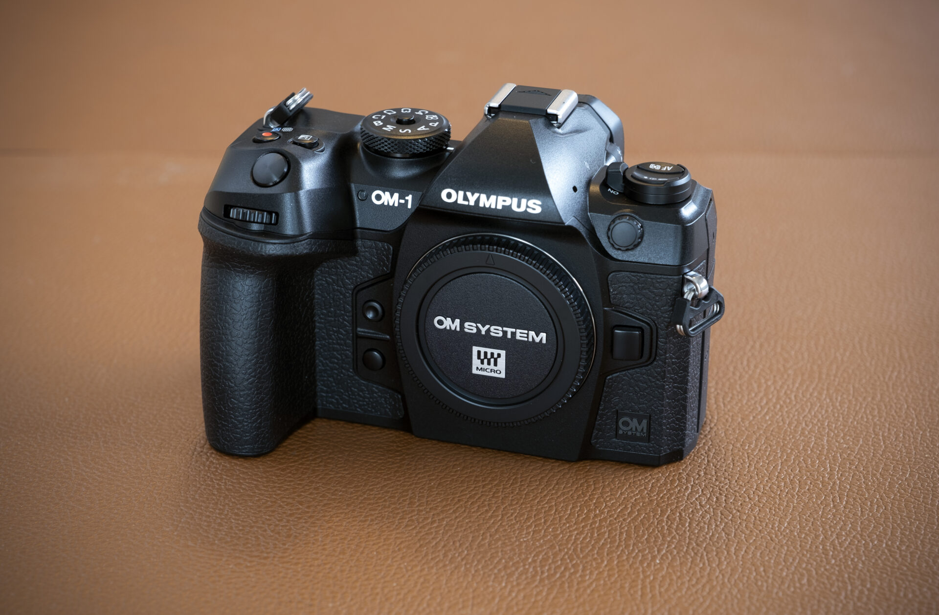 OM Systems OM-1 første kamera