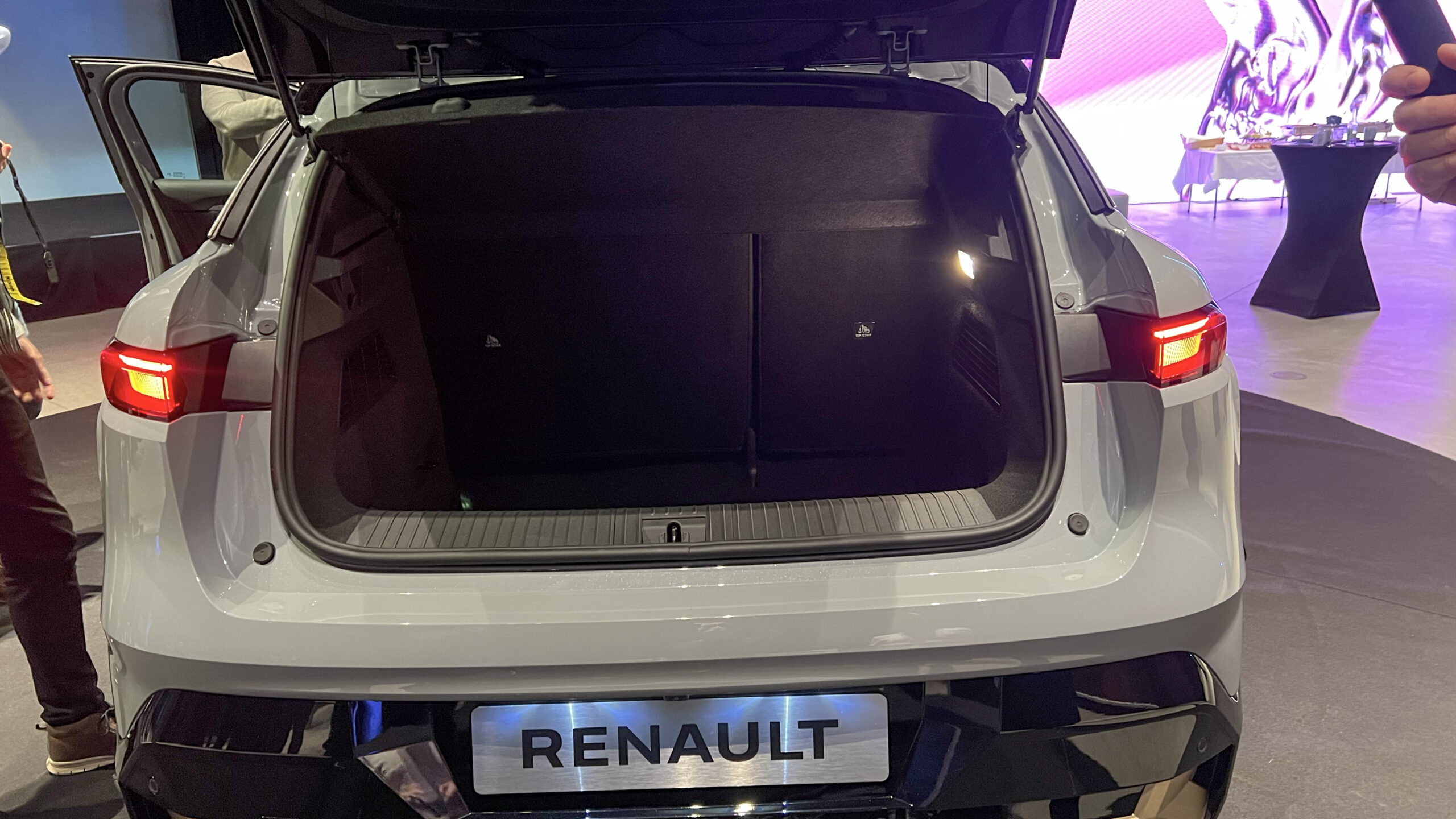 Renault Megane E-Tech electric Bagasjerom