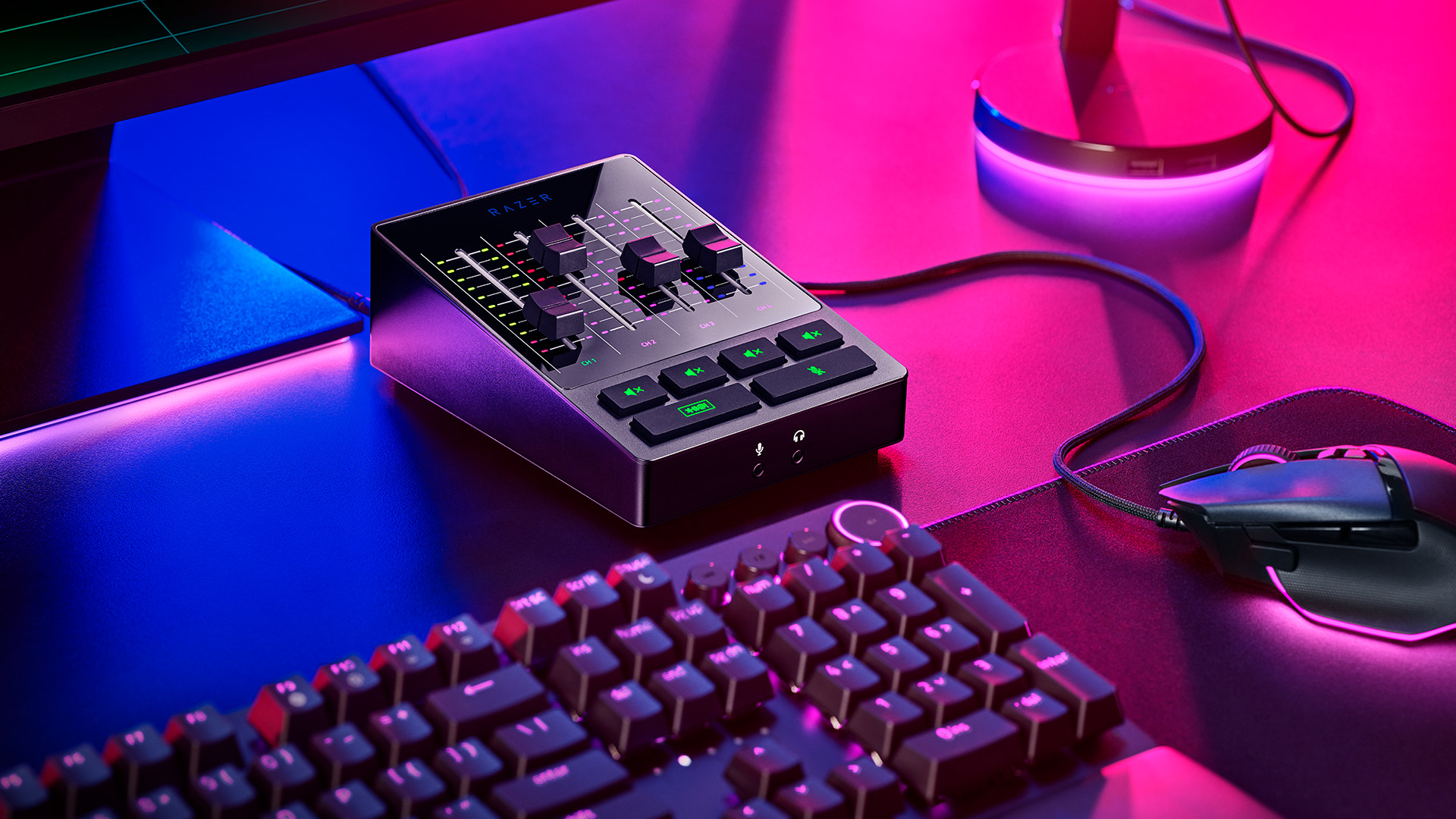 Layout 10 Razer Mixer