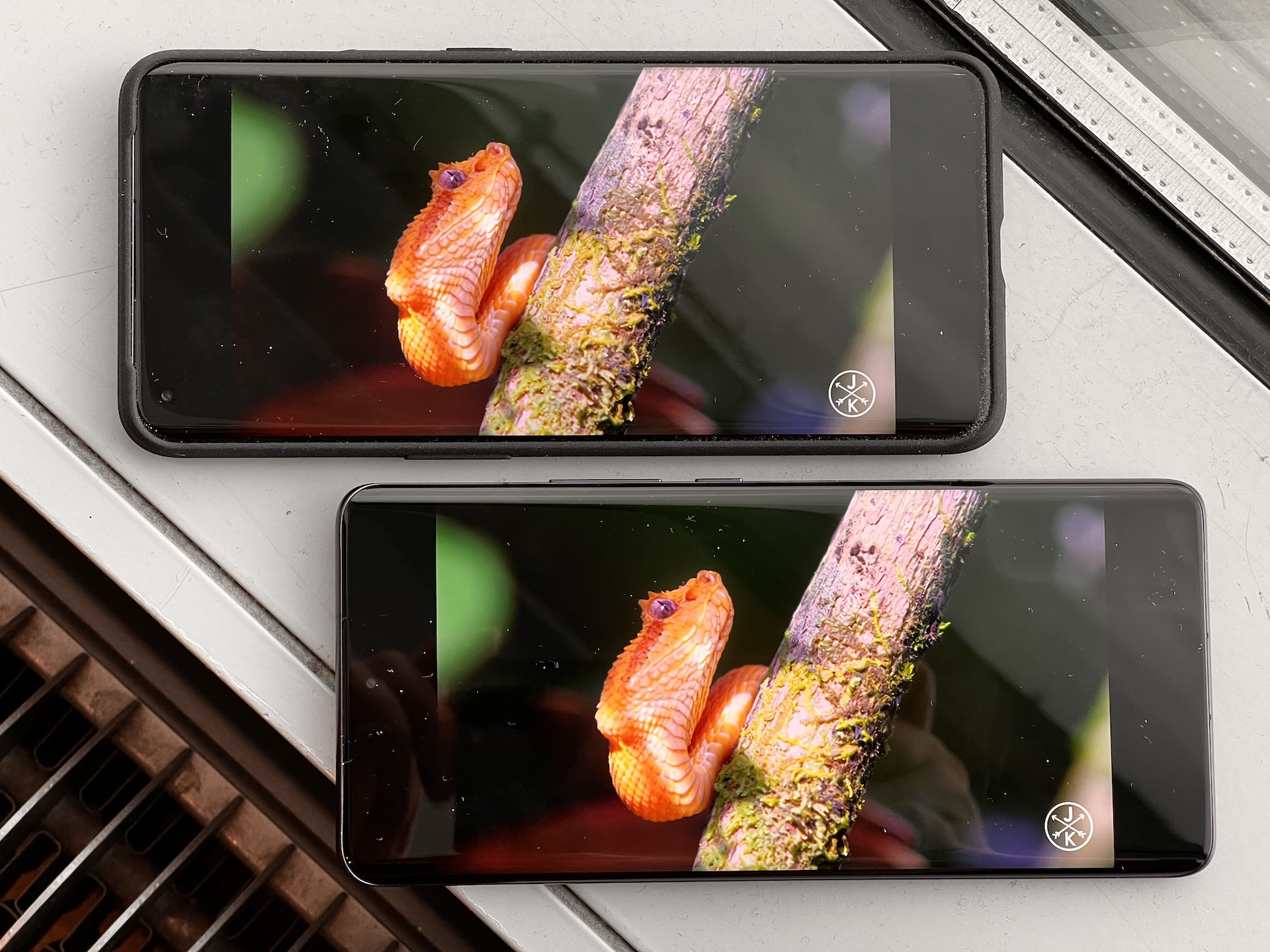 OnePlus 10 Pro vs Xiaomi 12 Pro