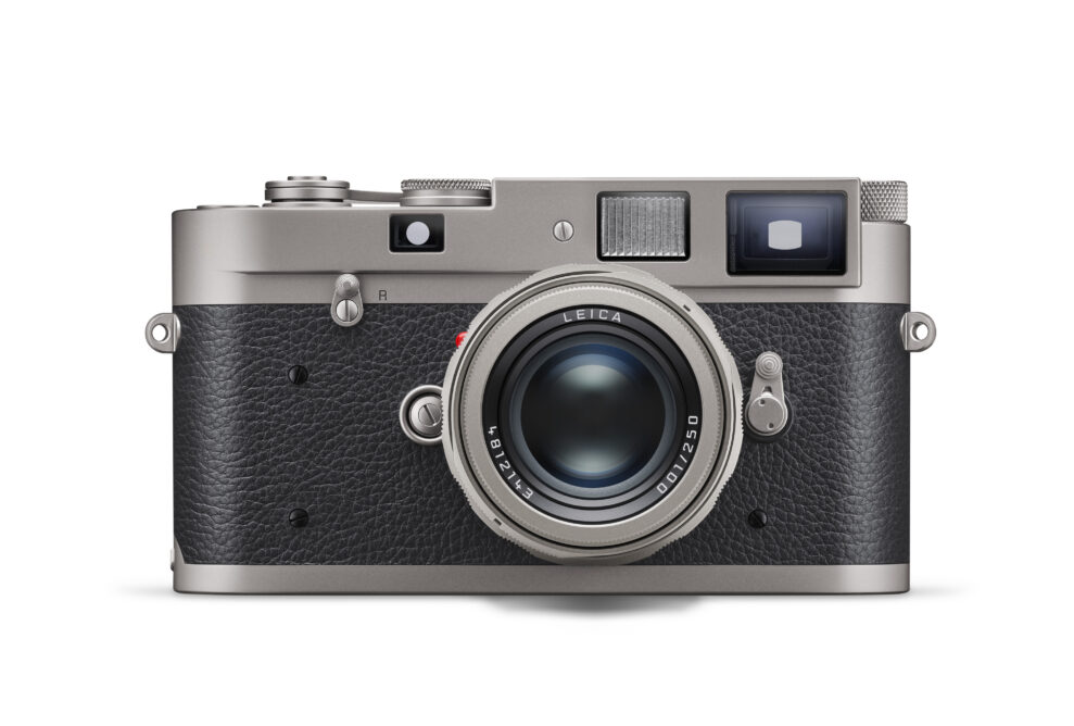 10372 Leica M A Titan Set front RGB