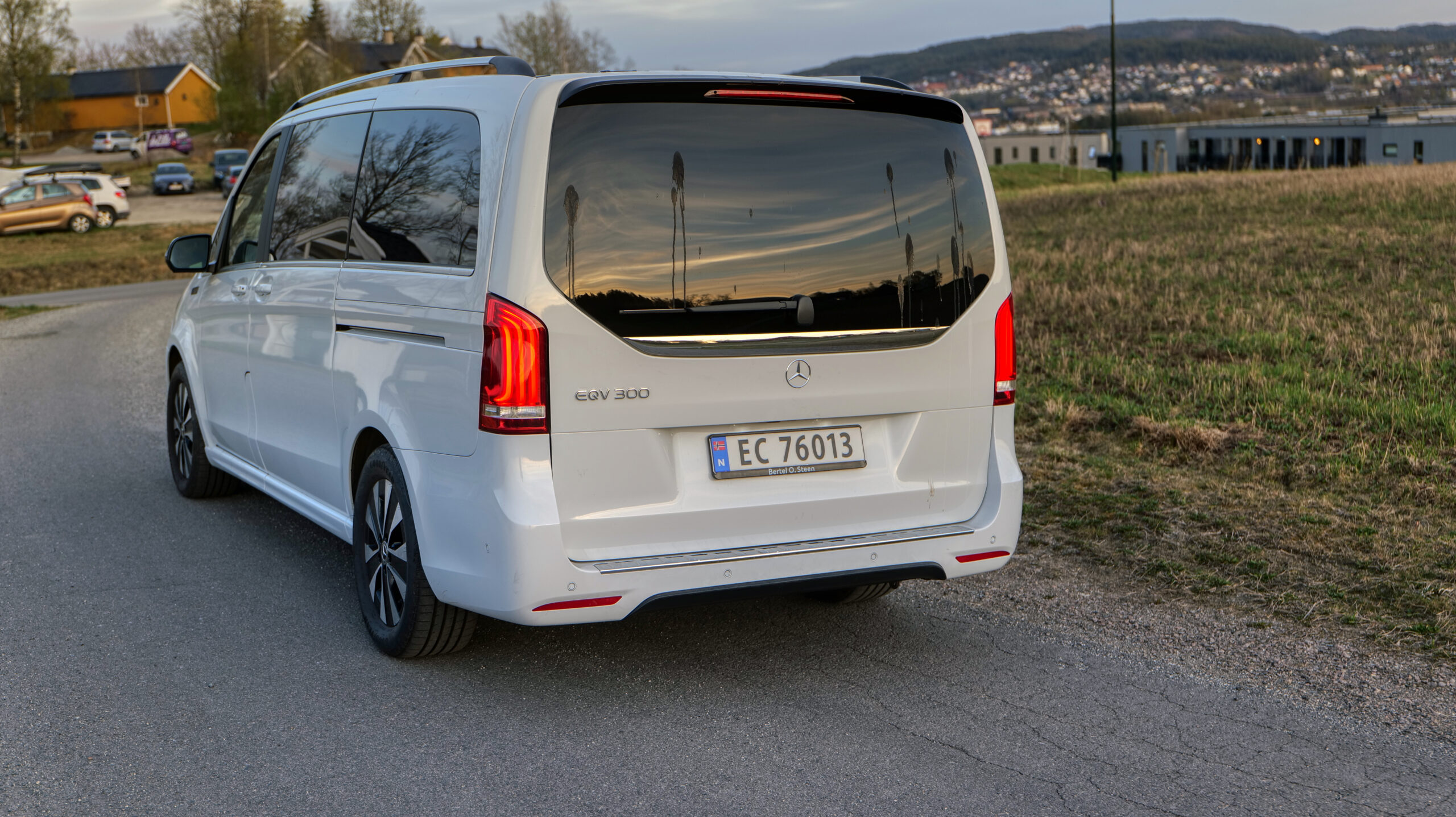 Mercedes Benz EQV 300 rear