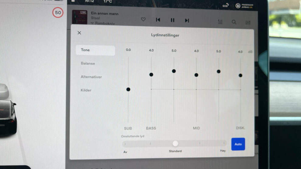 Tesla Model Y Performance premium sound EQ