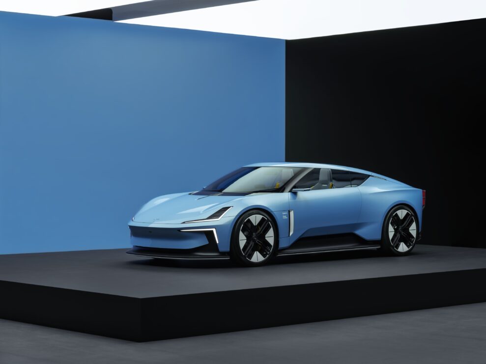 656735 20220816 Polestar electric roadster concept